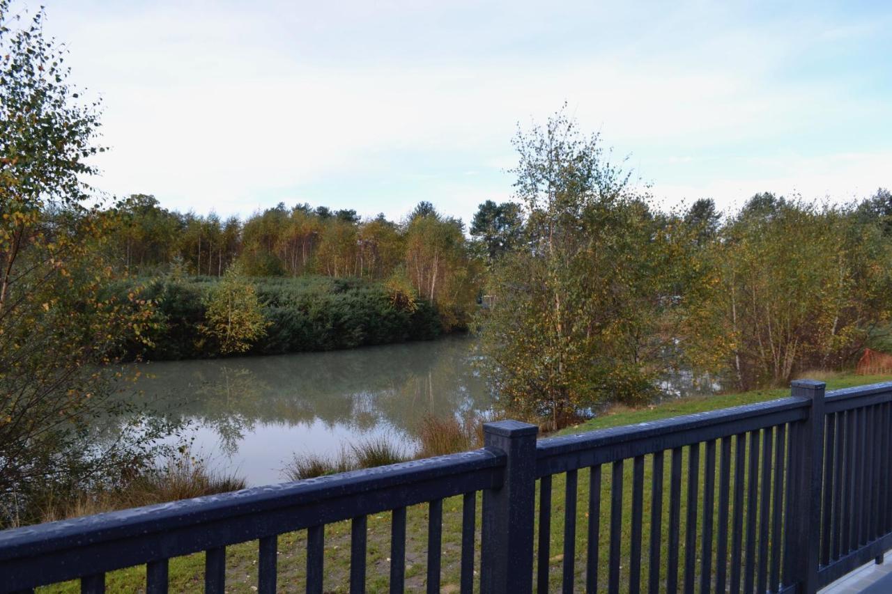 Lakewood Retreat Woodhall Spa Exterior photo